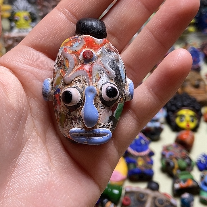 琉璃颈饰福利老娃