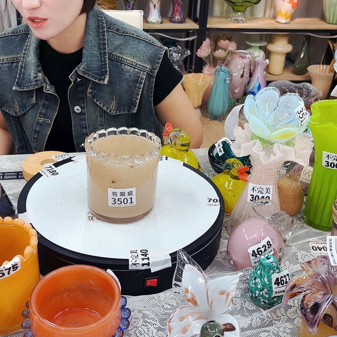 3501 瑕家悦琉璃工艺品不完美