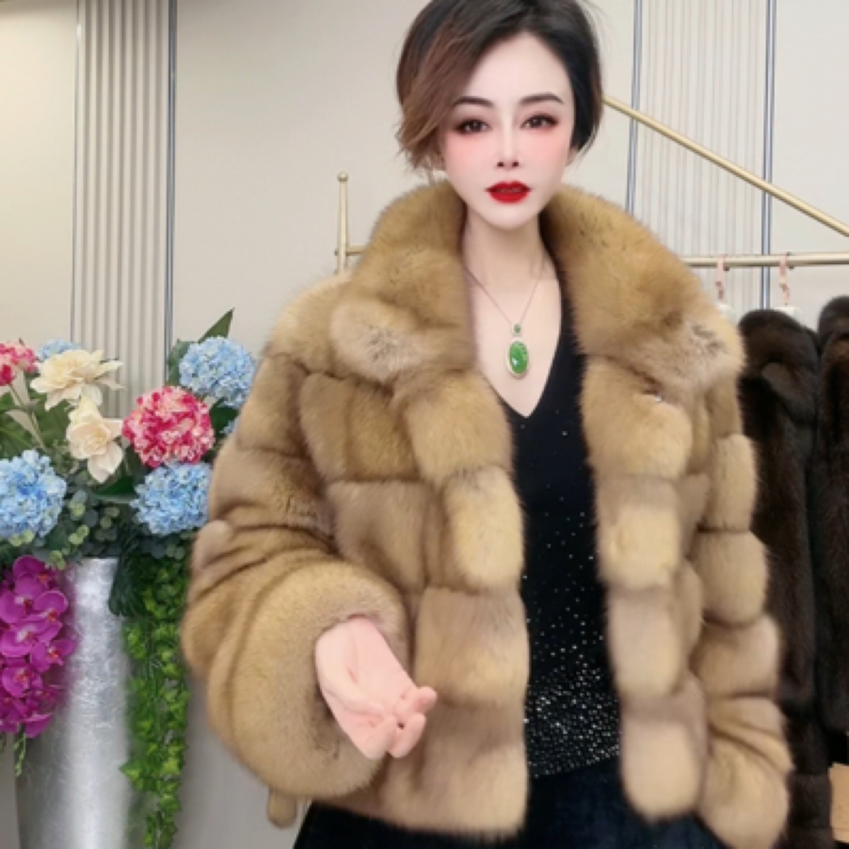2415冬季新款进口紫貂高端金黄色立领皮草上衣外套DJ-Z衣长50cm