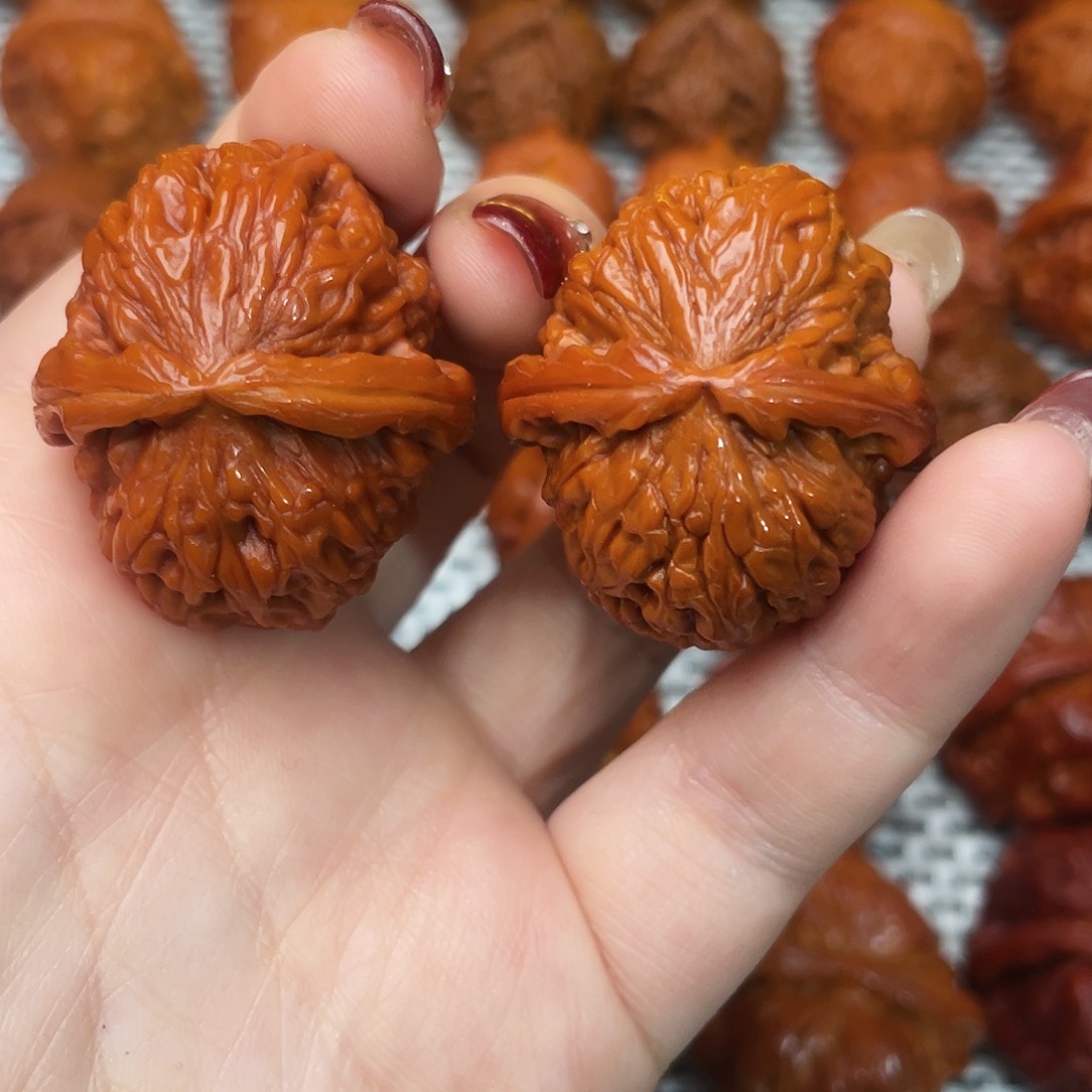 桃核吊坠文玩核桃 手把件 白狮子 32