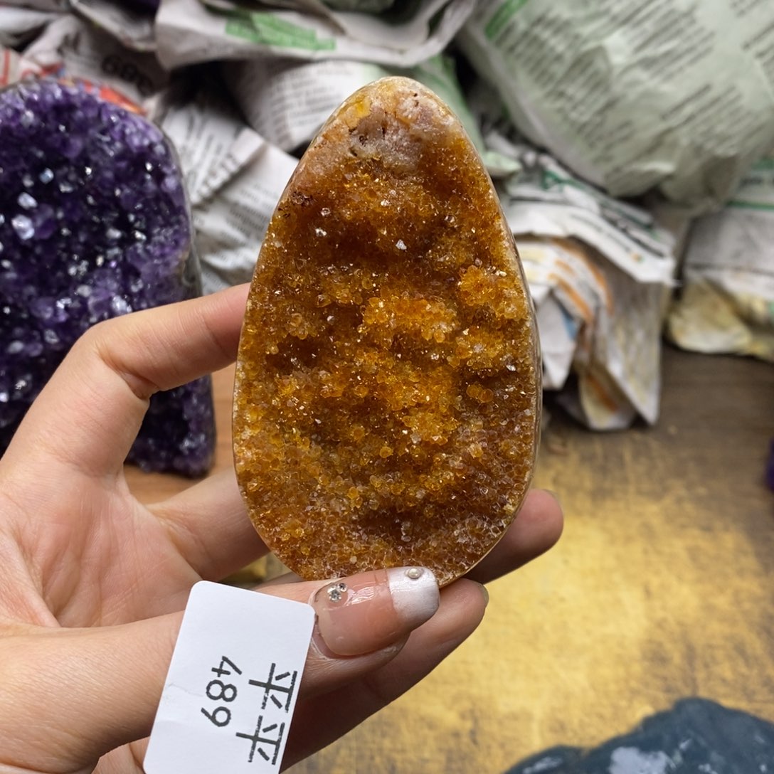 水晶乌拉圭未镶嵌