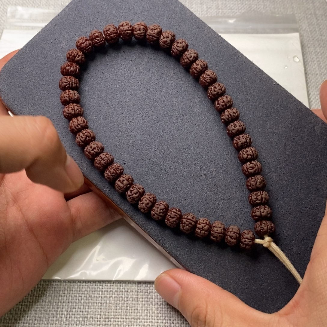 金刚菩提吊坠老树