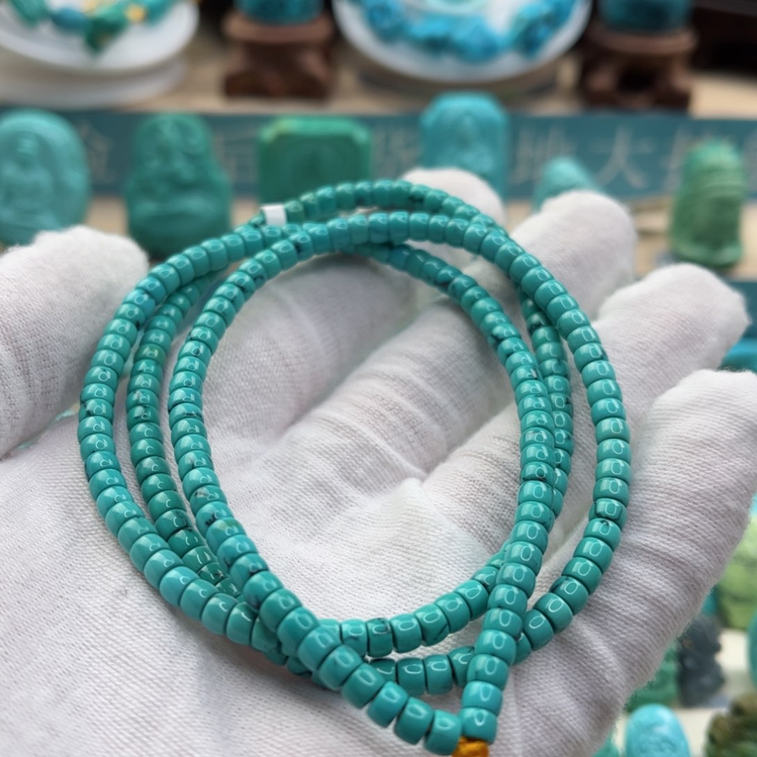 绿松石配饰未镶嵌