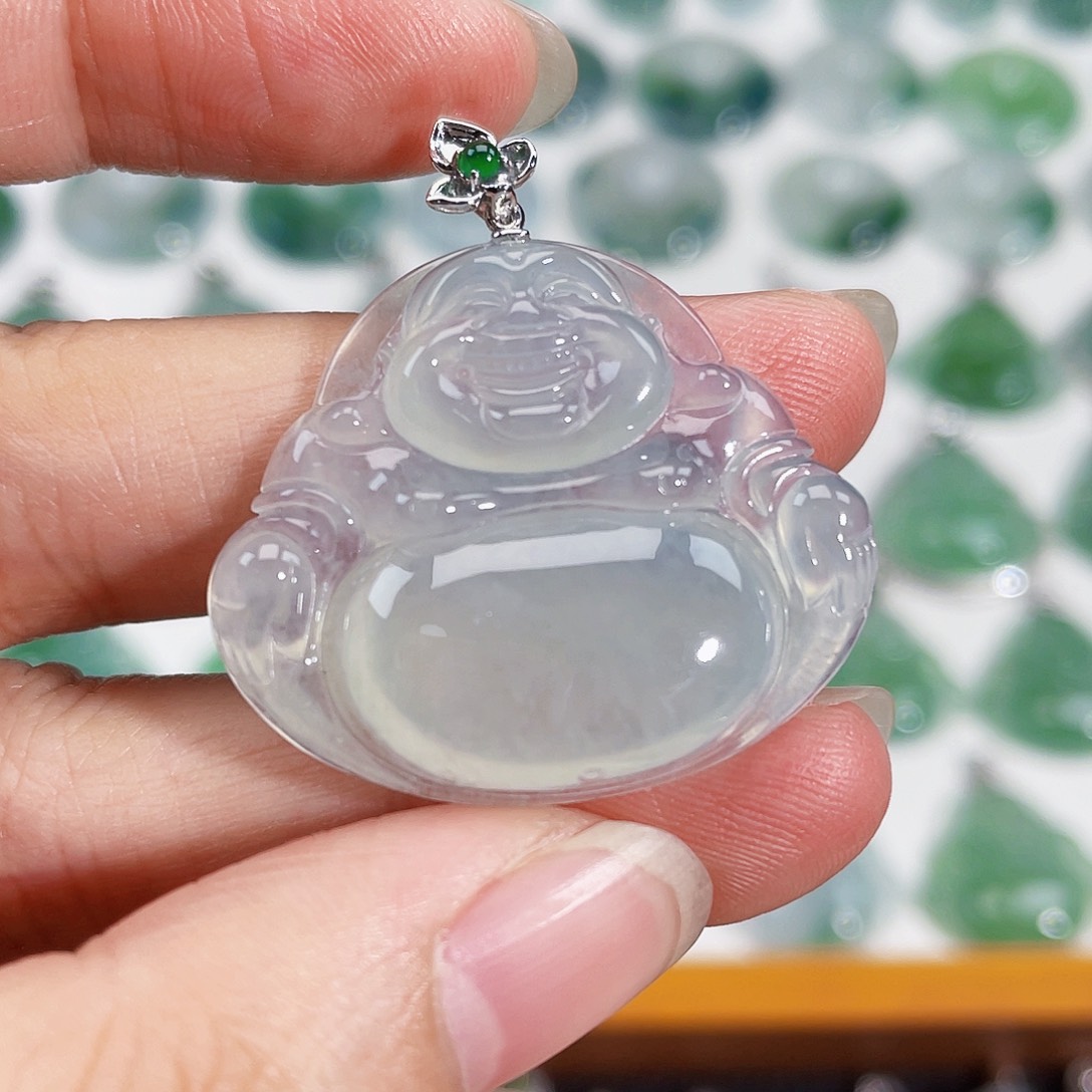 颈饰18K金镶嵌翡翠吊坠