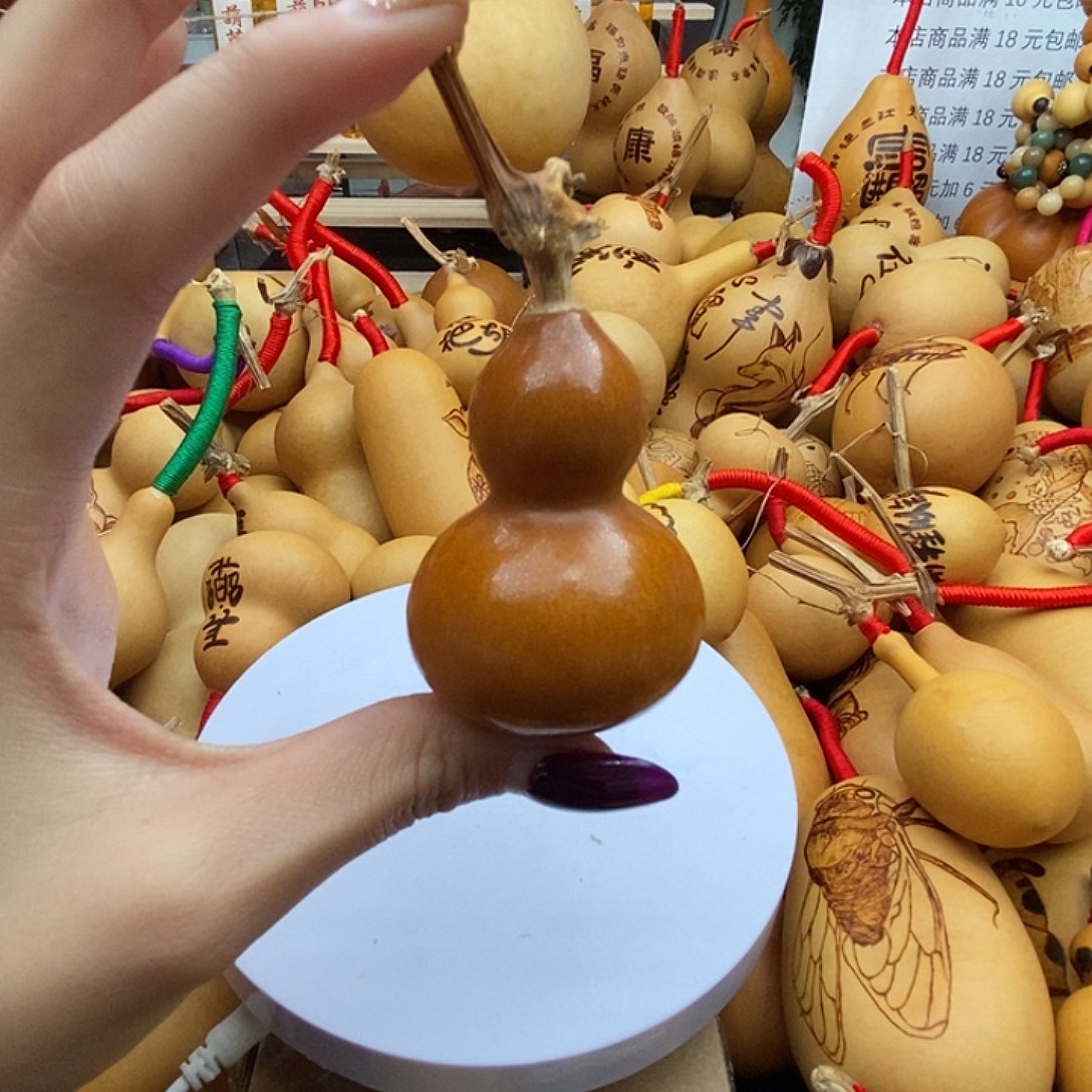 一***赋香榧木葫芦工艺品
