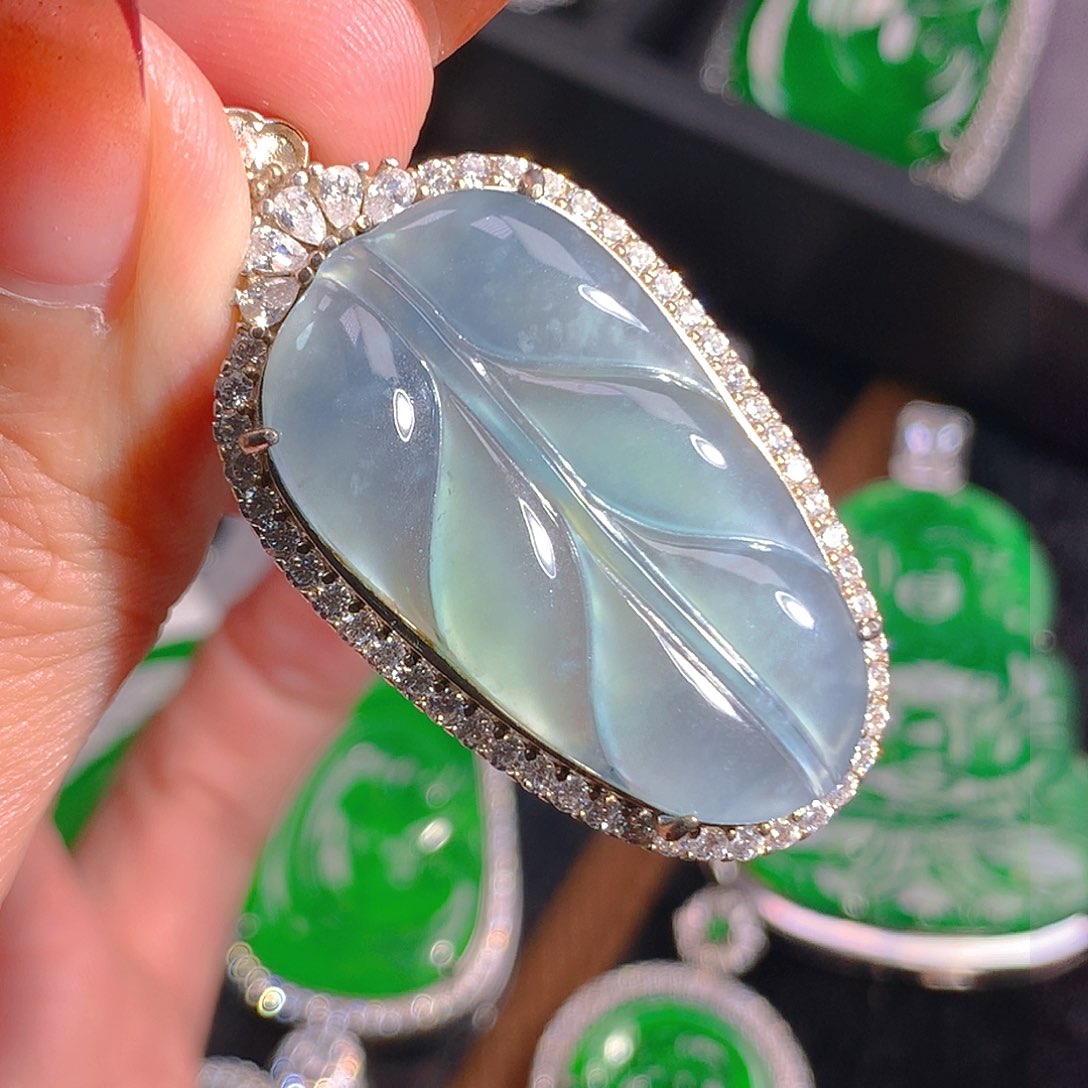 翡翠吊坠(不含链)未镶嵌