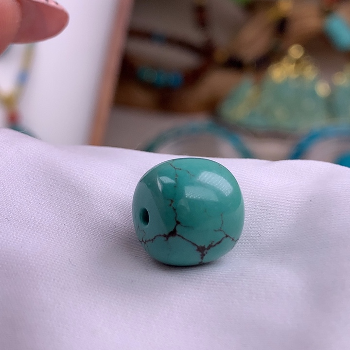 绿松石未镶嵌绿松石12.8*11.6