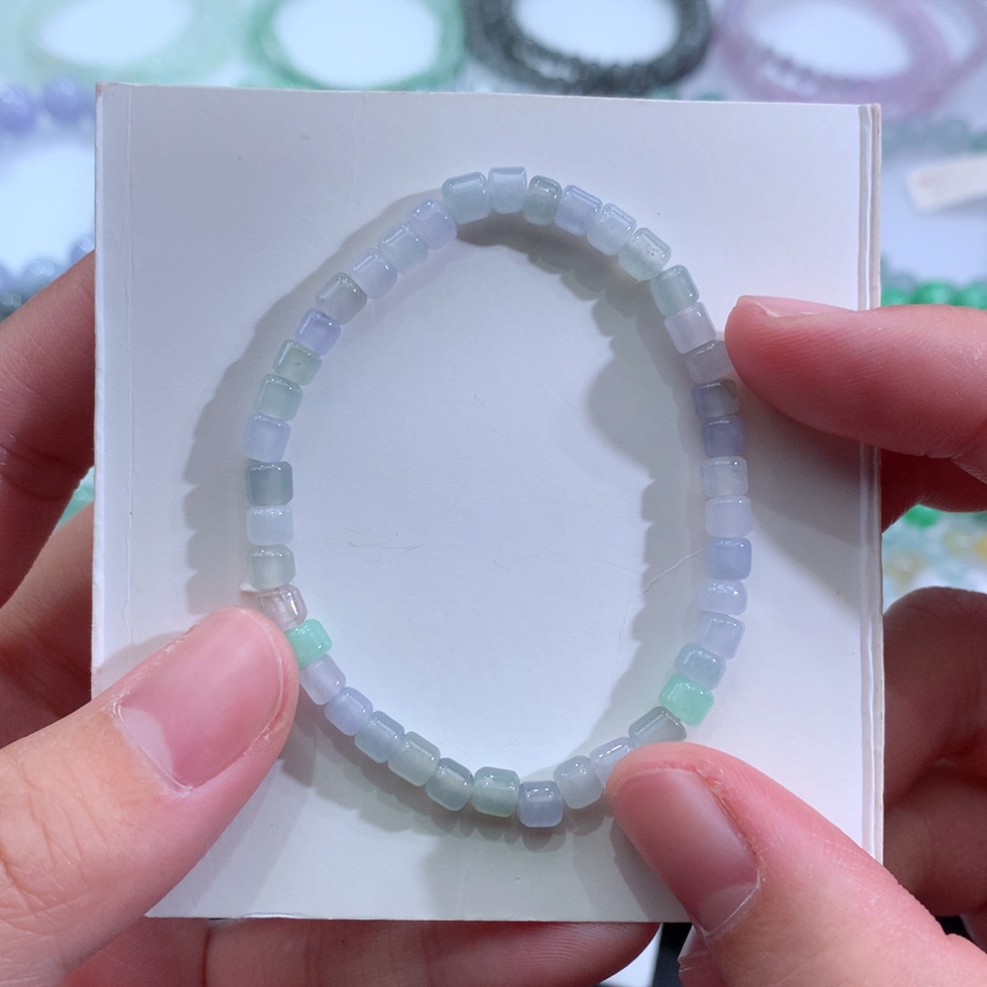 翡翠手链未镶嵌天然