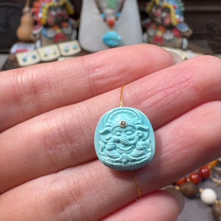 绿松石未镶嵌象神牌