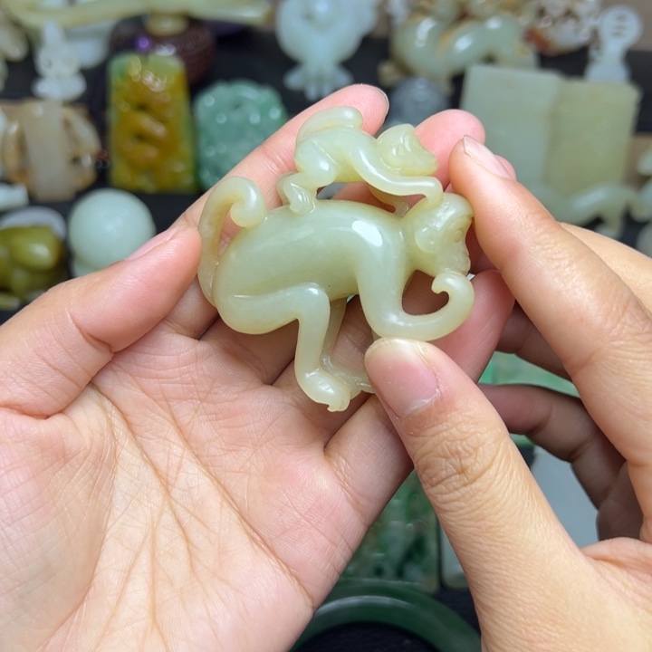 滴血莲花菩提吊坠