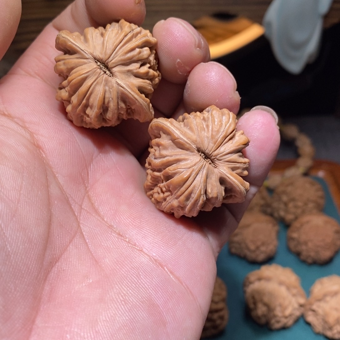 文玩核桃吊坠四座楼37