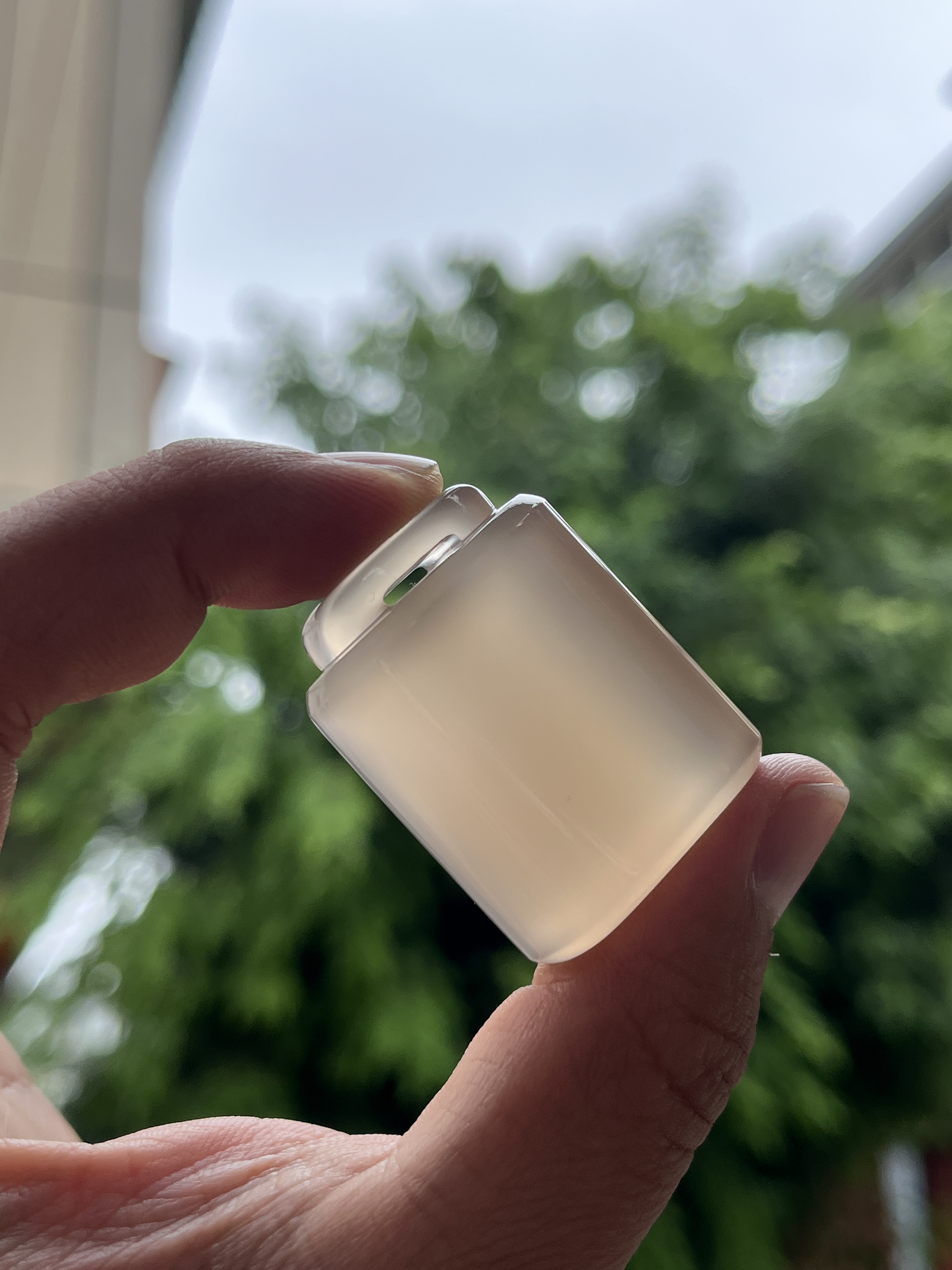 南红玛瑙荔枝冻黑冰印章