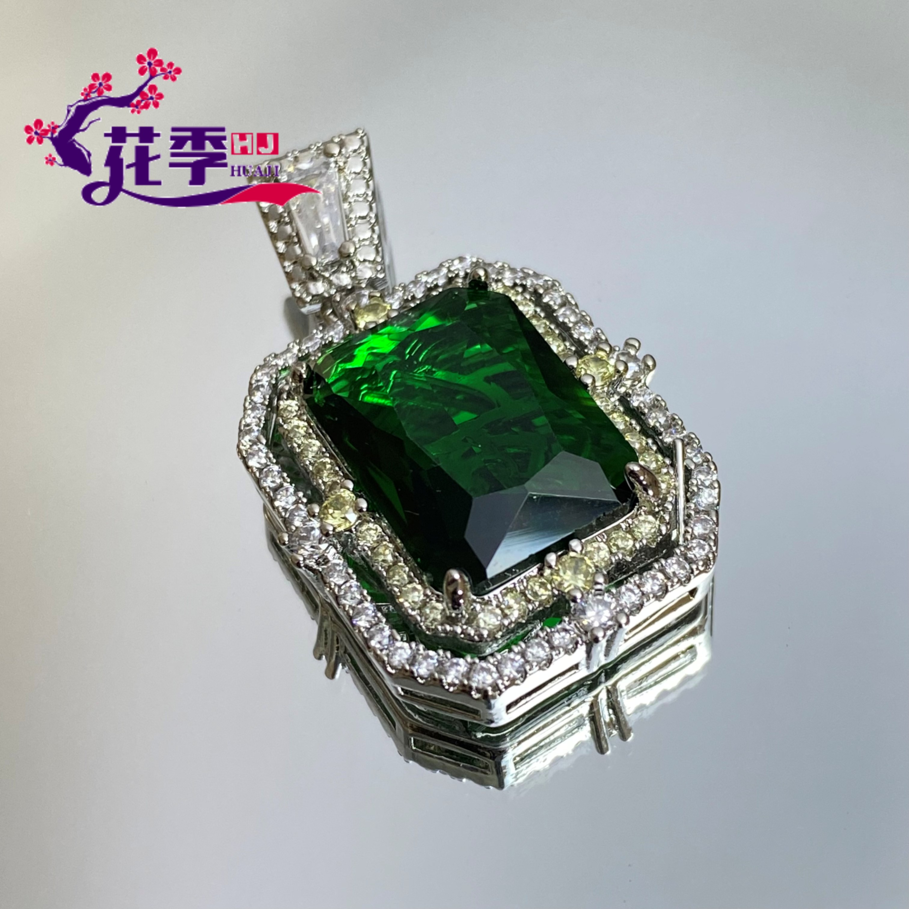 【花季】 原创MUZUO炫彩强荧光吊坠Y72