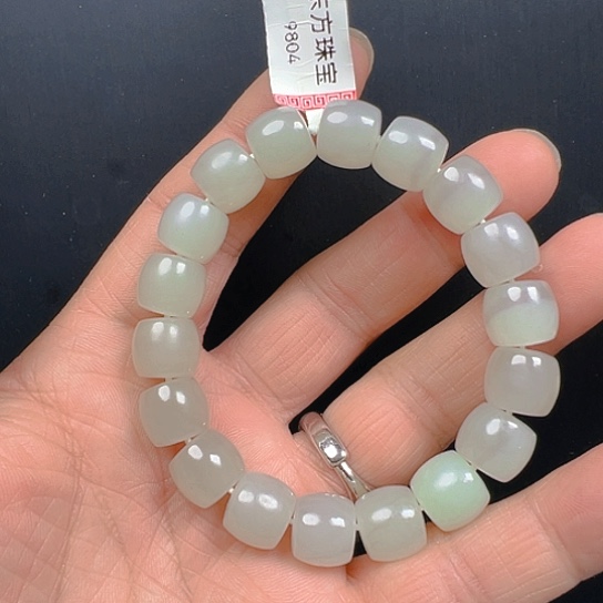 未镶嵌手链和田玉卡12
