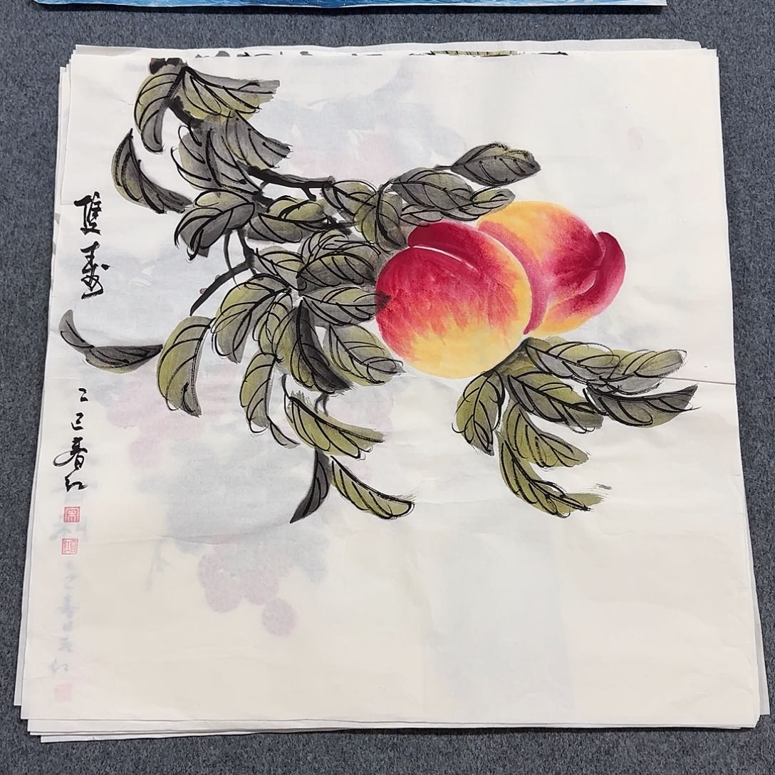 国画尺寸70X70手绘作品 