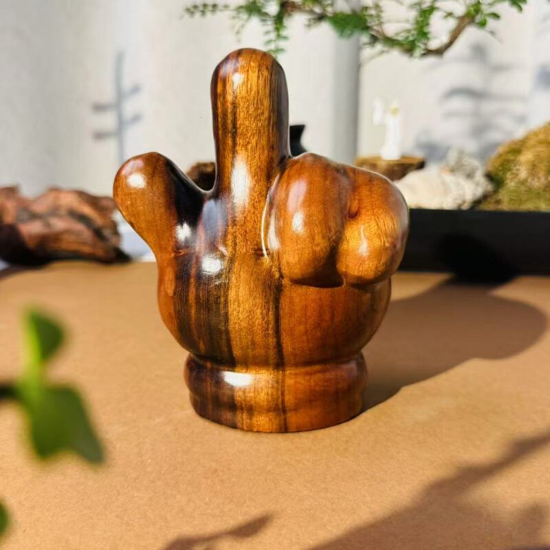 香樟木手指摆件香樟木手指摆件