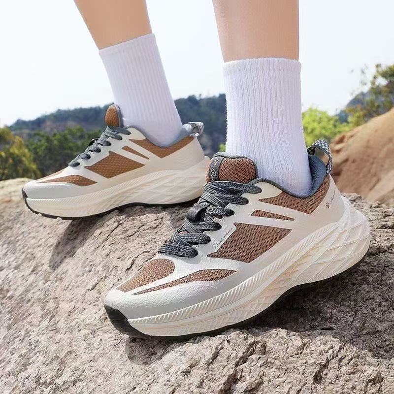 HYX秋季户外软底透气专业登山鞋（单）