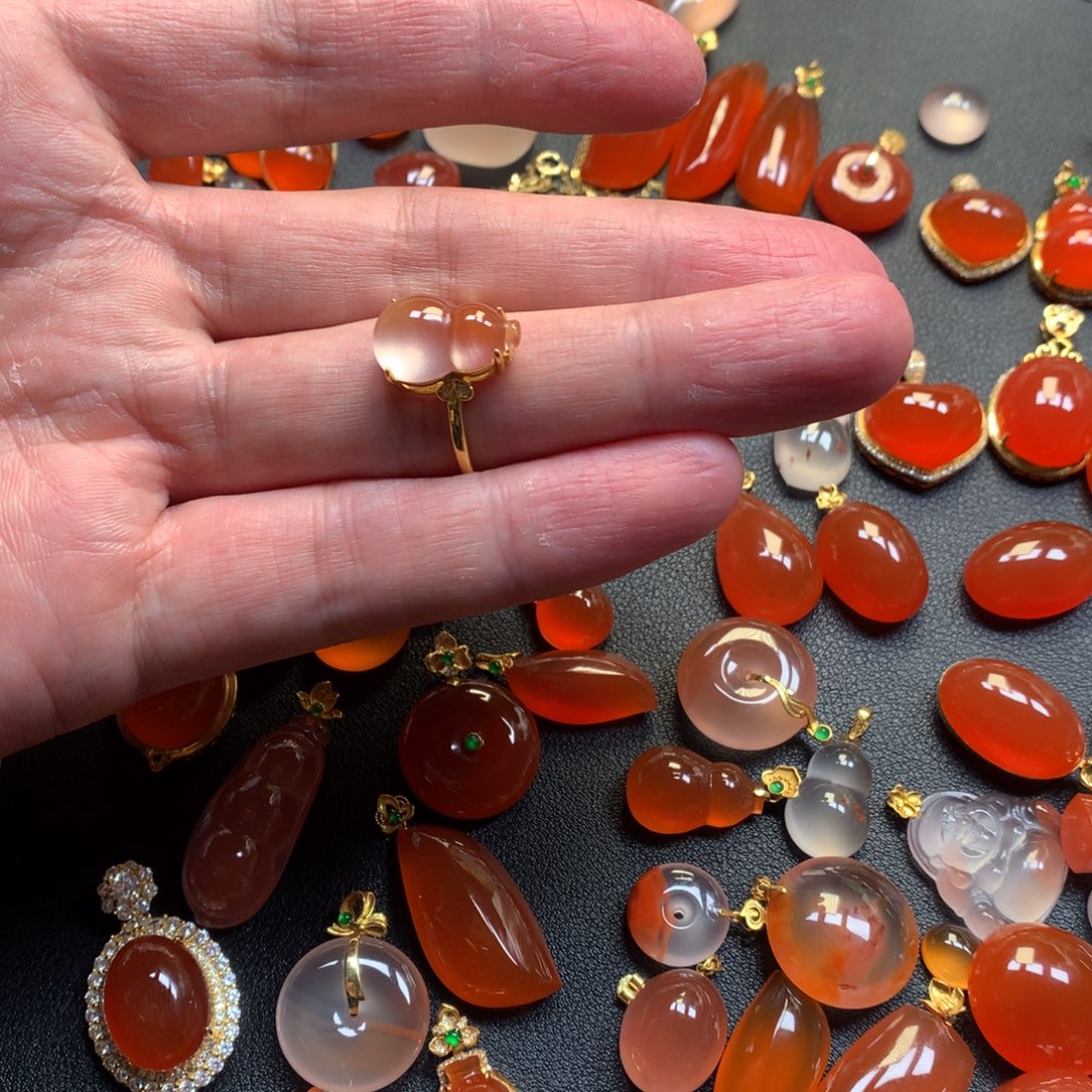 南红玛瑙未镶嵌项链