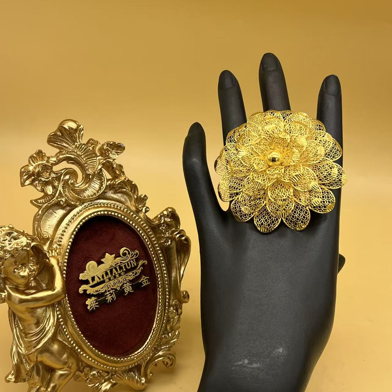 B播 32.20g 足金999 戒指d