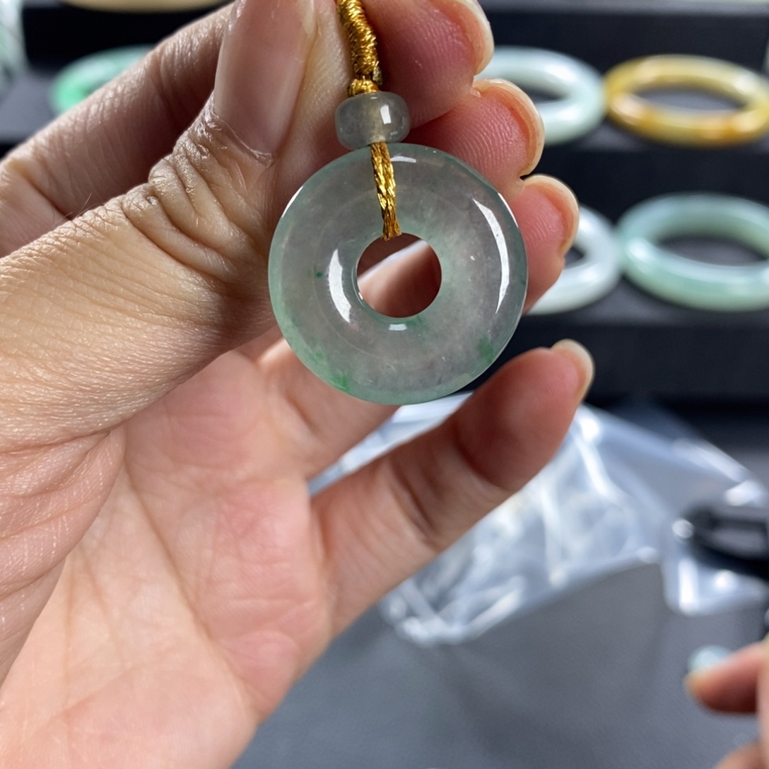 翡翠未镶嵌颈饰天然翡翠