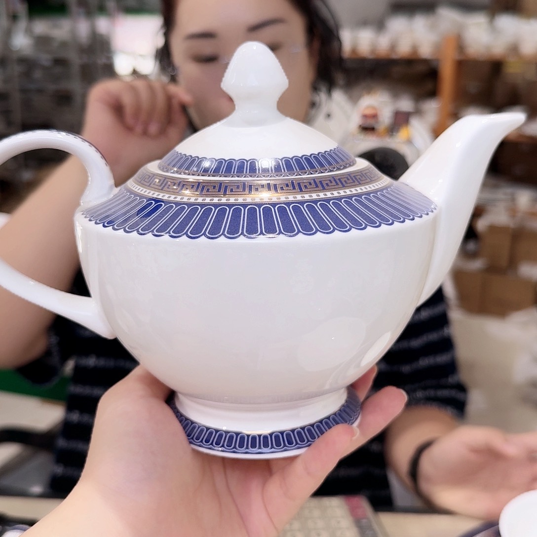 骨瓷茶壶一个外贸骨瓷