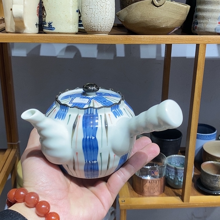 茶盏全场满28元包邮。8