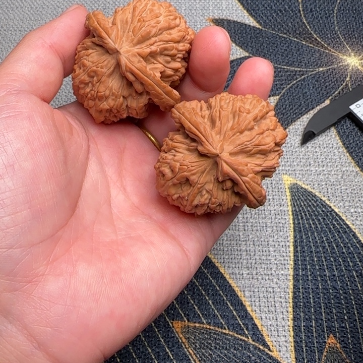 吊坠文玩核桃白狮子