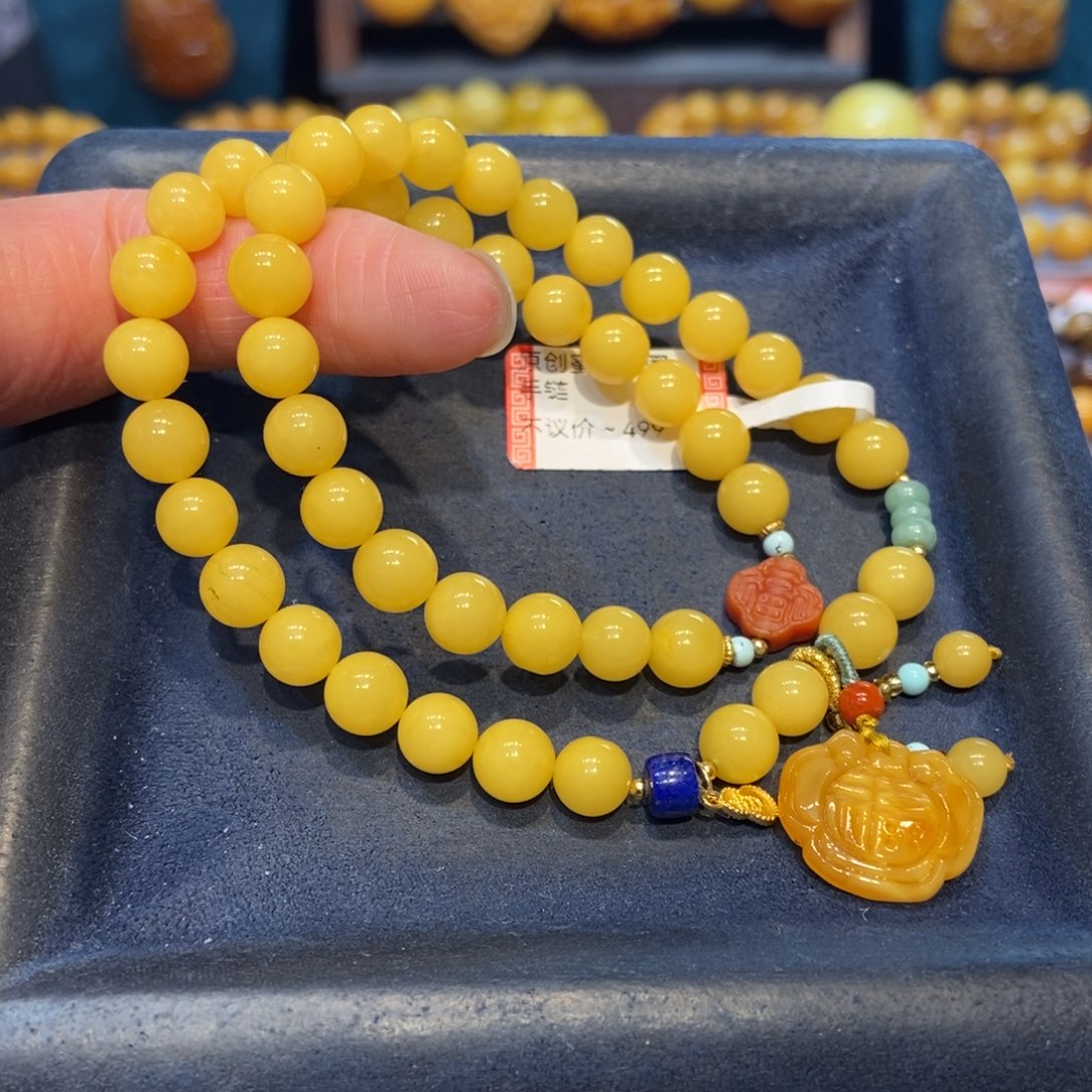 琥珀未镶嵌手链蜜蜡