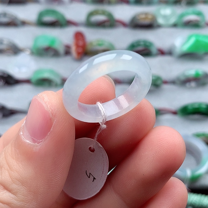 翡翠戒指未镶嵌18号