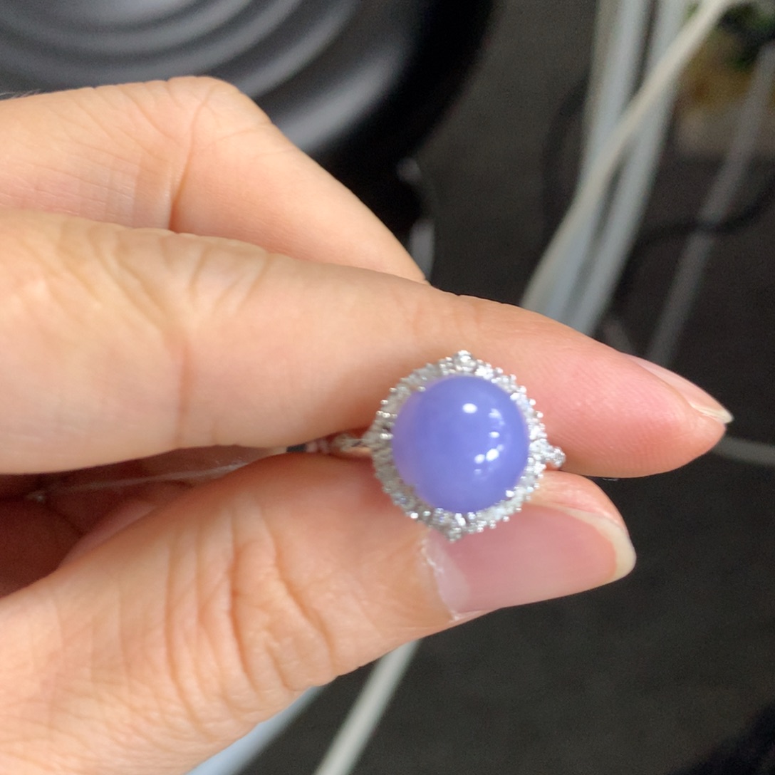 翡翠戒指18K金镶嵌翡翠