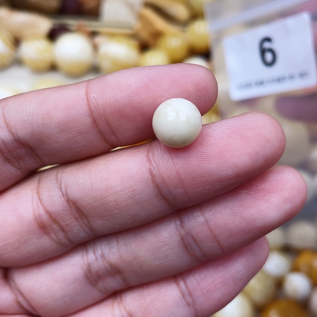 蜜蜡未镶嵌珠宝奇石粉9.8