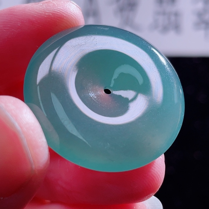 翡翠颈饰未镶嵌9999999999