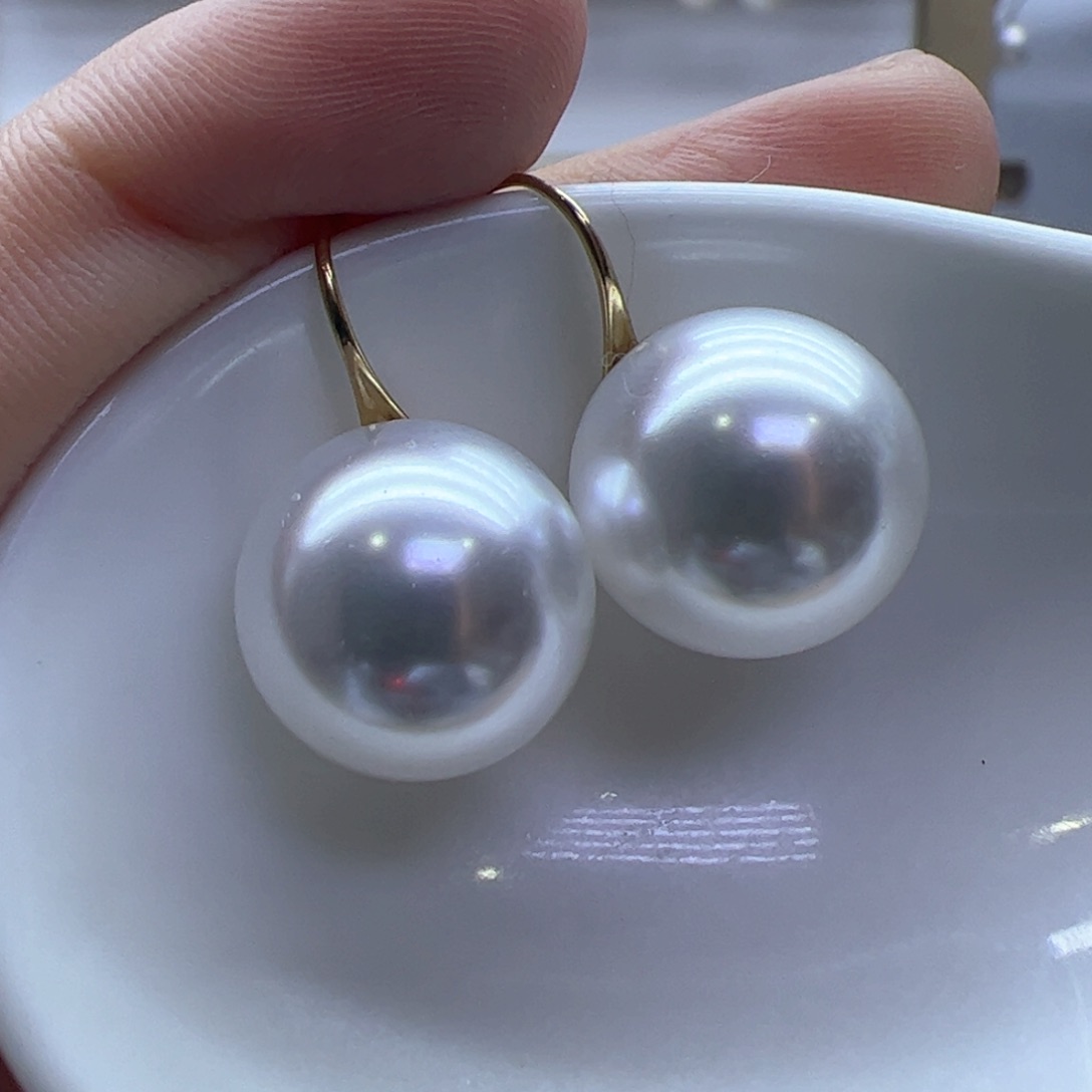 淡水珍珠耳饰18K金镶嵌