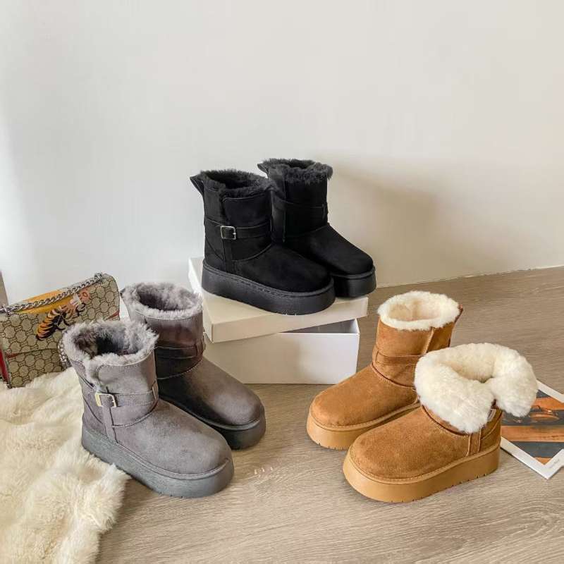 中筒厚底雪地靴女冬季加绒加厚保暖防滑时尚百搭短靴棉鞋两穿翻边