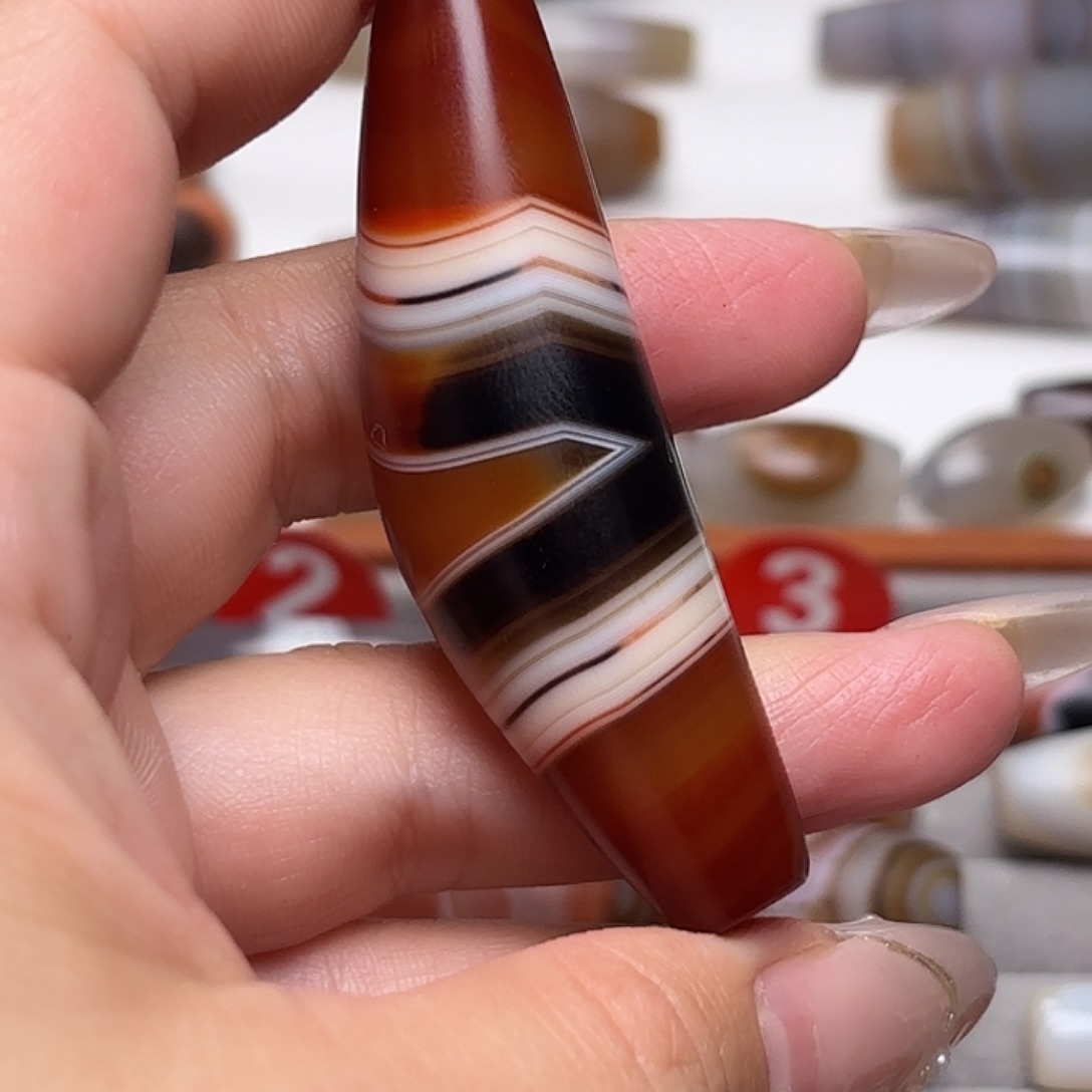 玛瑙/玉髓合金颈饰