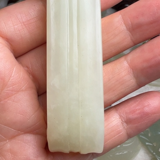 和田玉（糖玉）未镶嵌挂件