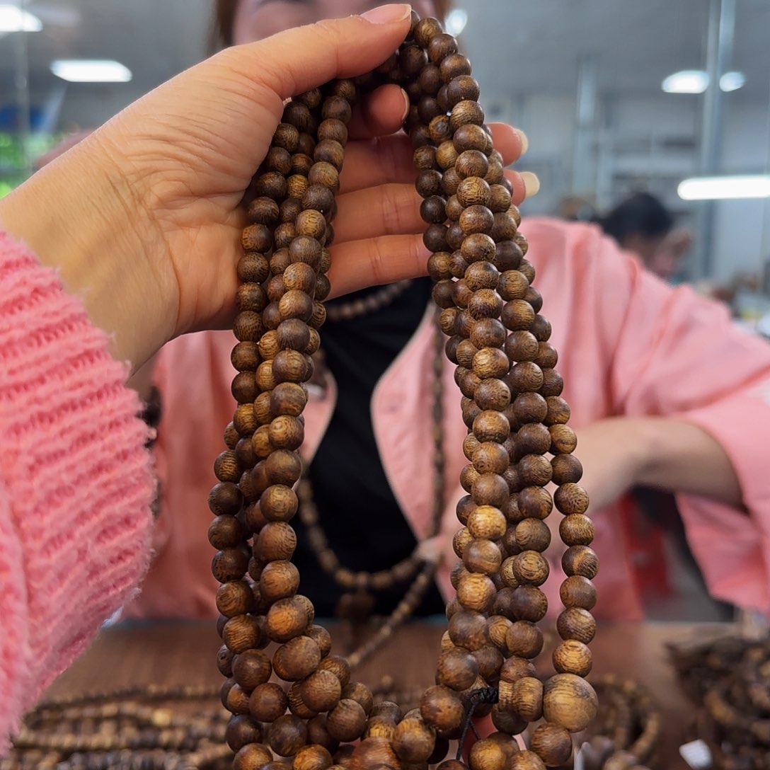 沉香手串多样性发货1条海南白棋99822
