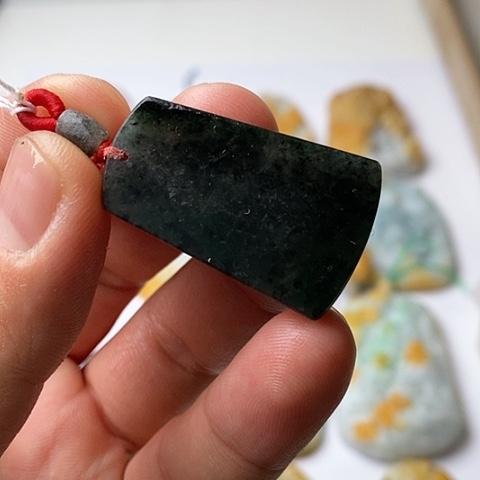 定制翡翠未镶嵌翡翠