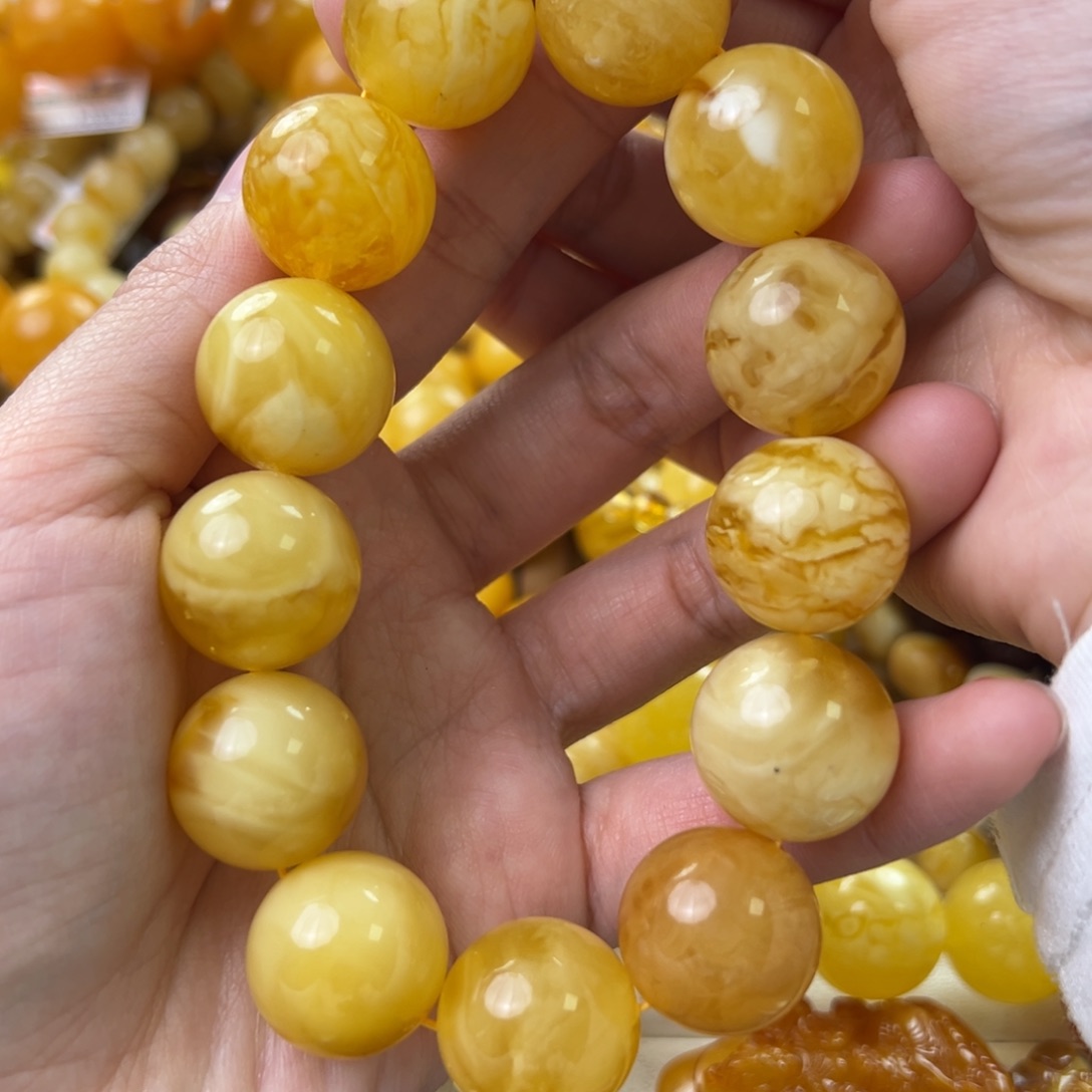 琥珀珠宝奇石未镶嵌