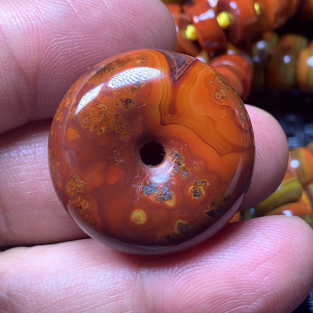 玛瑙/玉髓吊坠未镶嵌梅****行