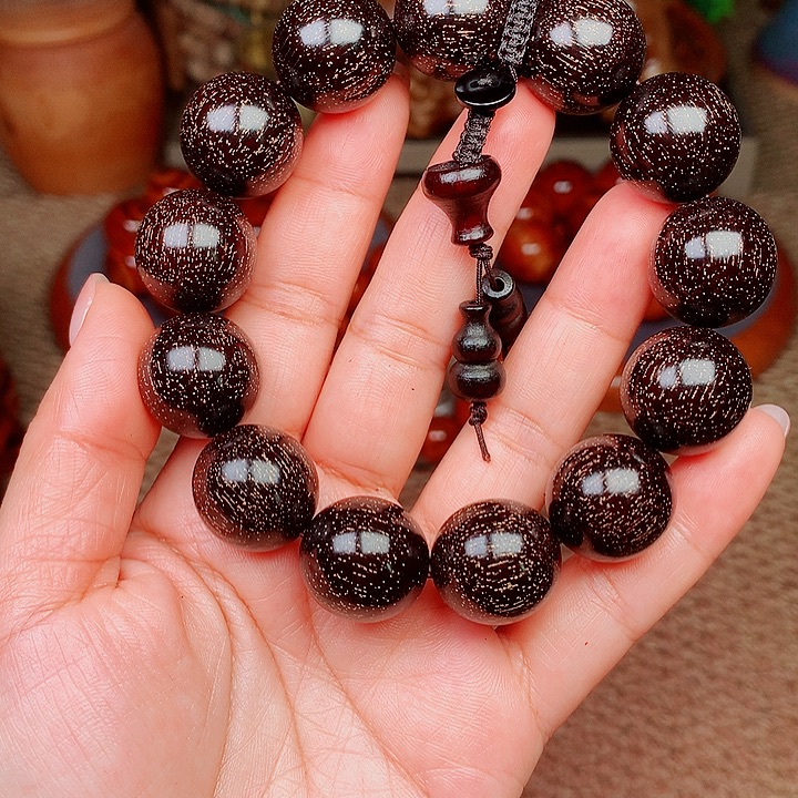 檀香紫檀（小叶紫檀）桃1.8