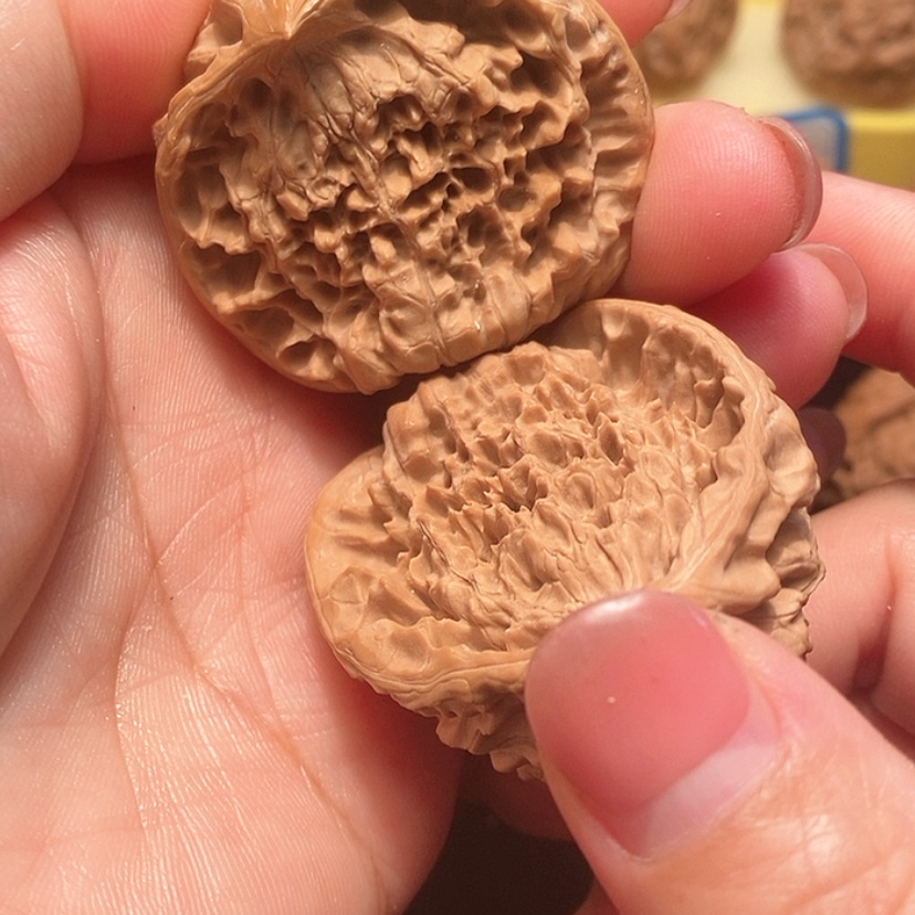 【闪购商品】藤艺把件文玩核桃麒麟纹官帽蛇头