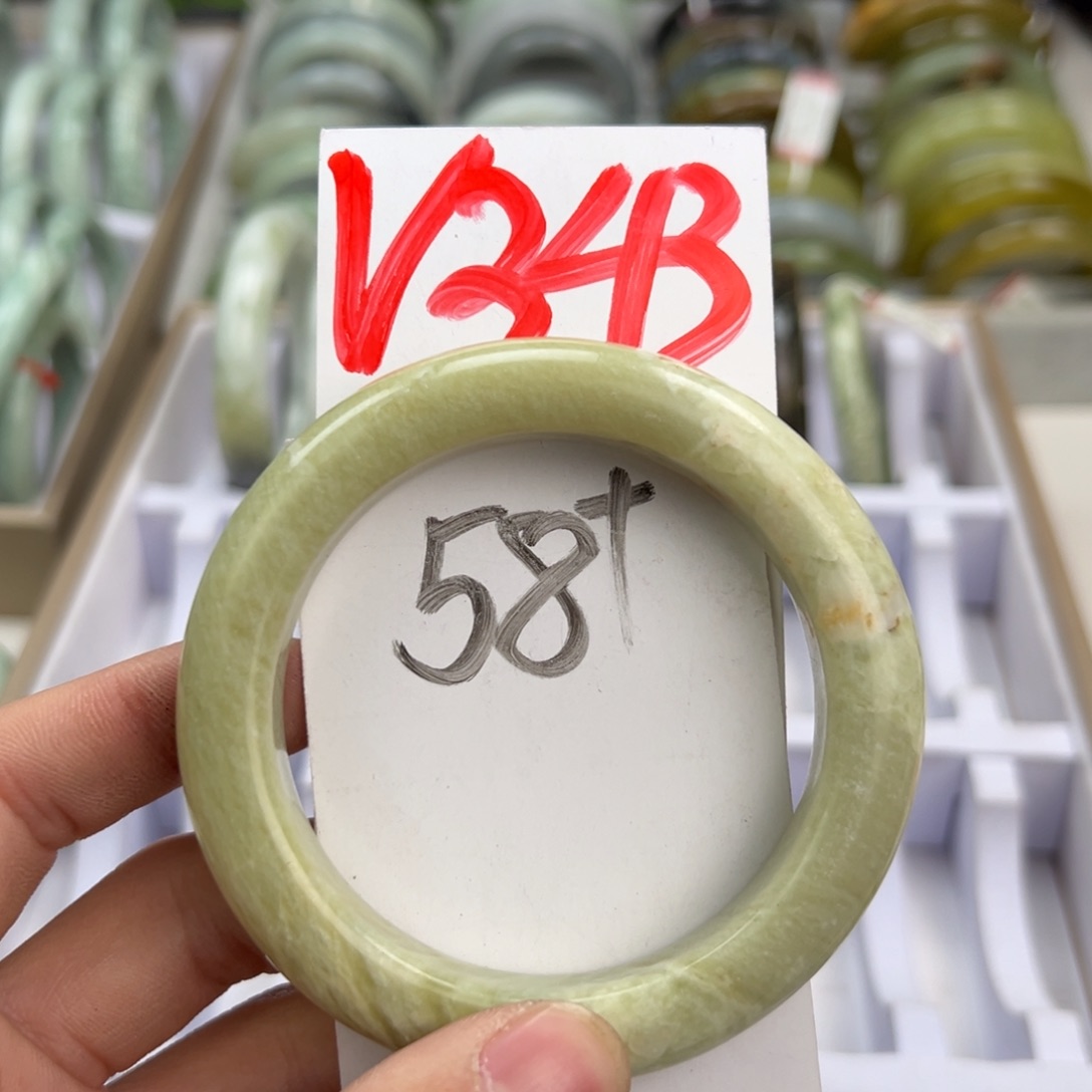 岫玉手镯未镶嵌天然岫玉微瑕