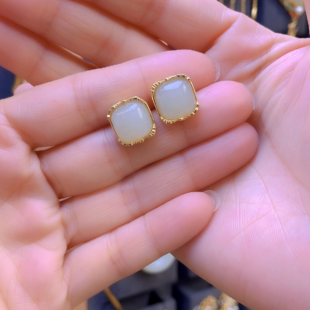 和田玉耳饰银S925镀金镶嵌