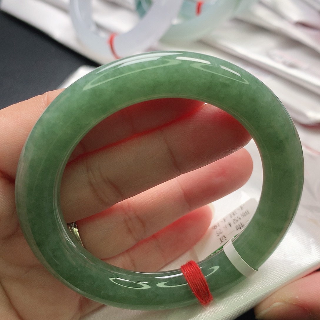 翡翠未镶嵌手镯缅甸51