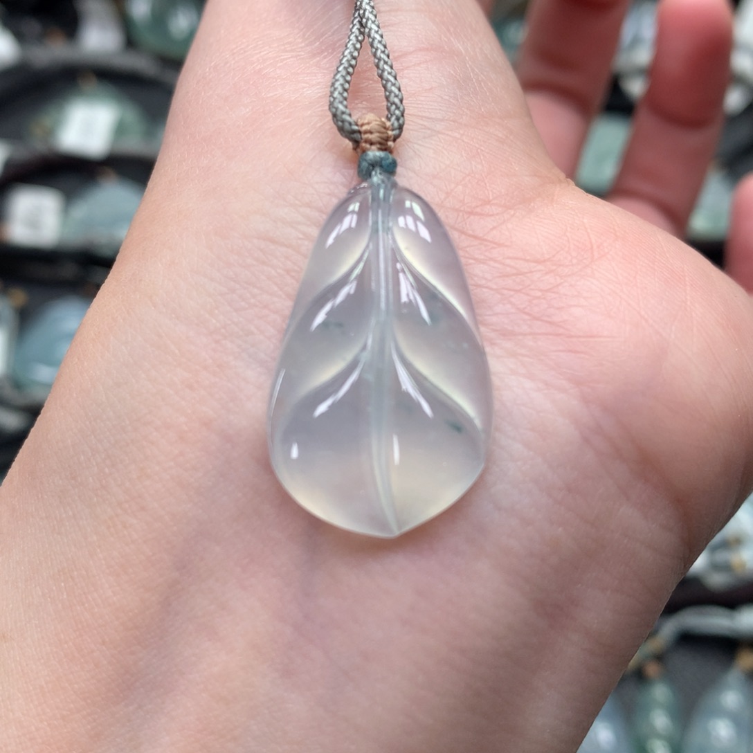 翡翠颈饰未镶嵌0000000000