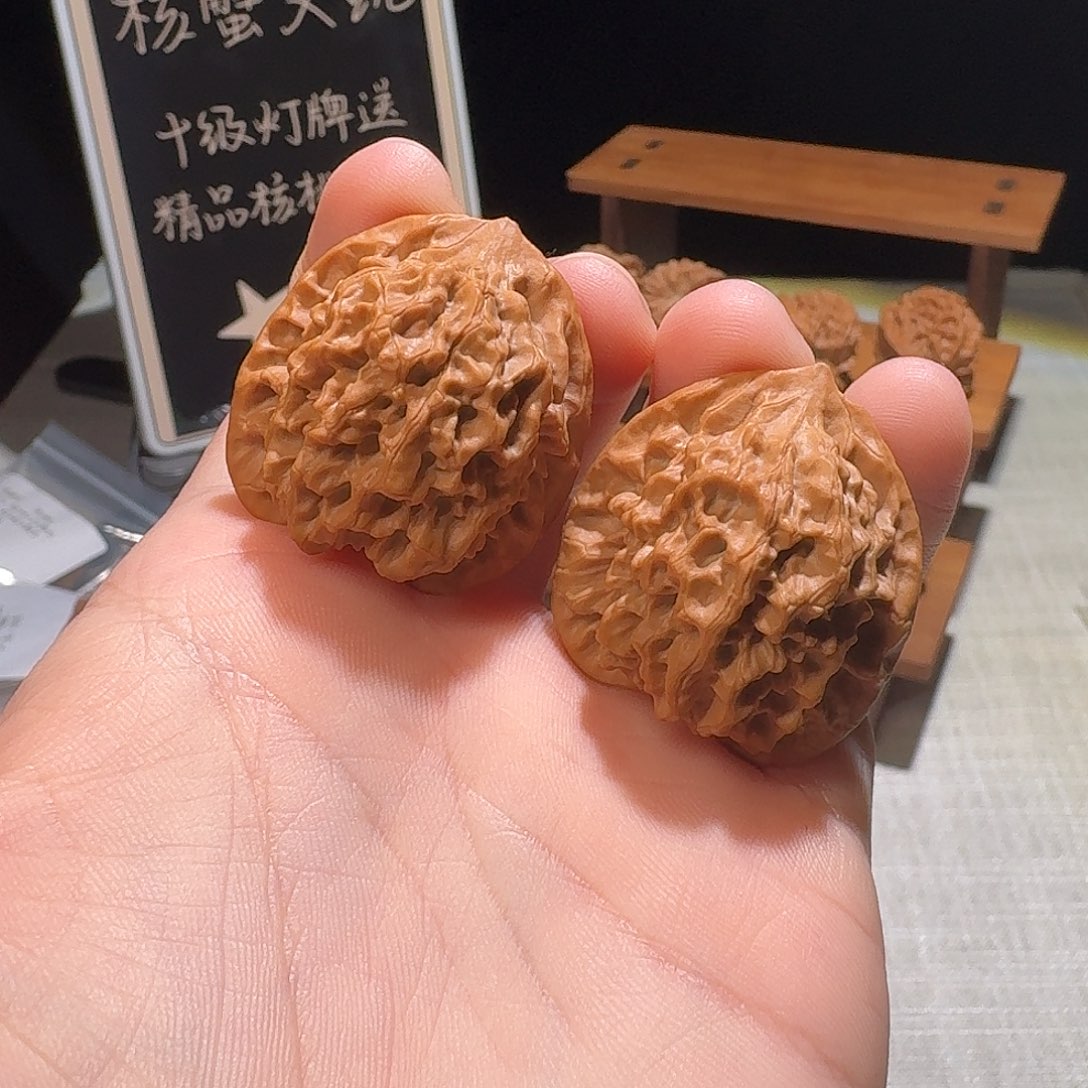 相***思文玩核桃吊坠33 秦闷