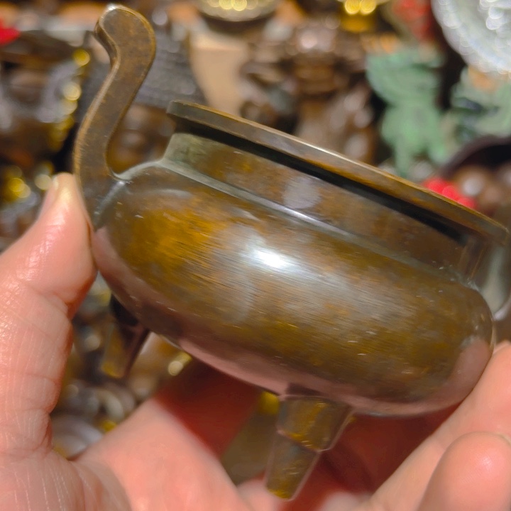 铜的。全清了。一件不留！不磨叽