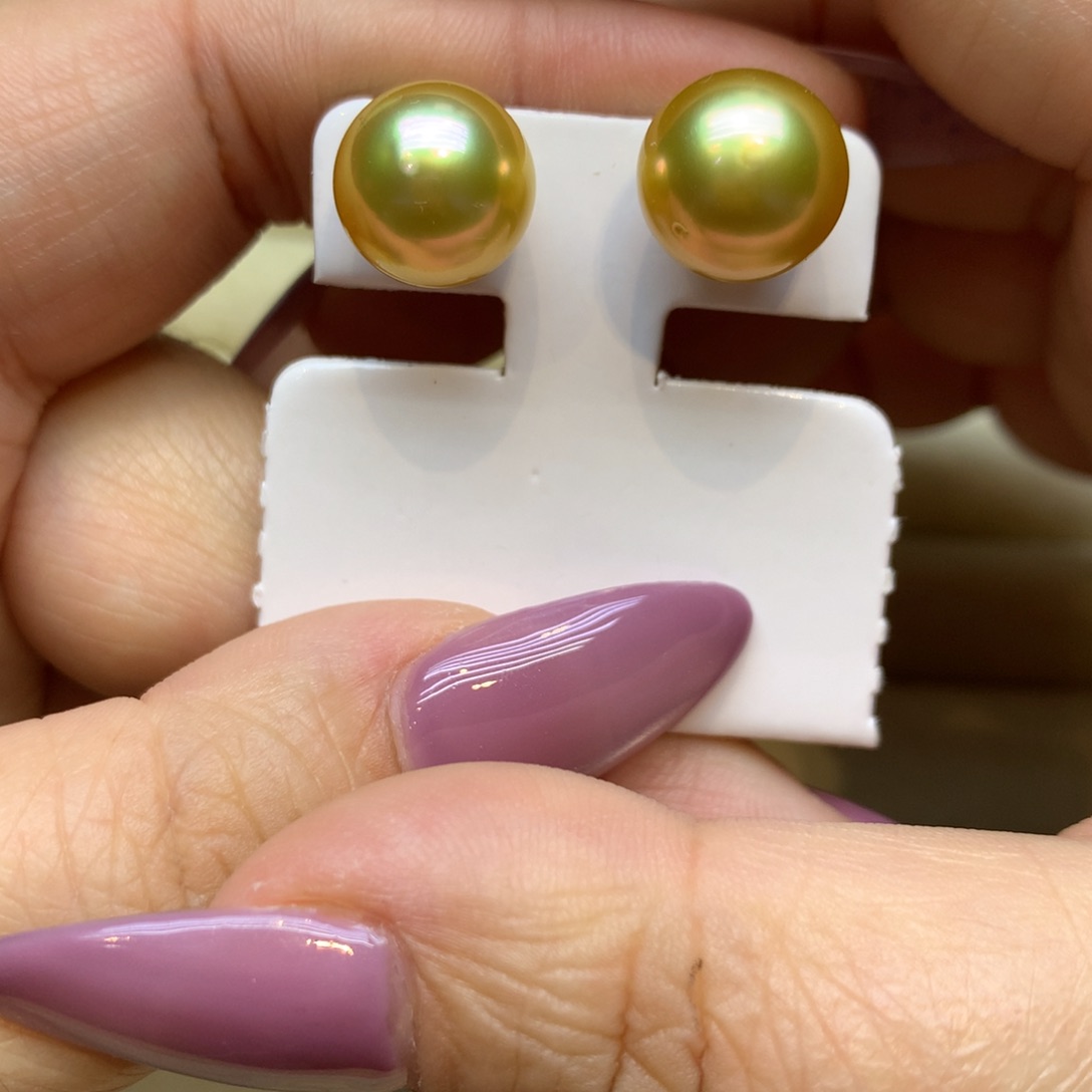 18K金镶嵌耳饰海水珍珠