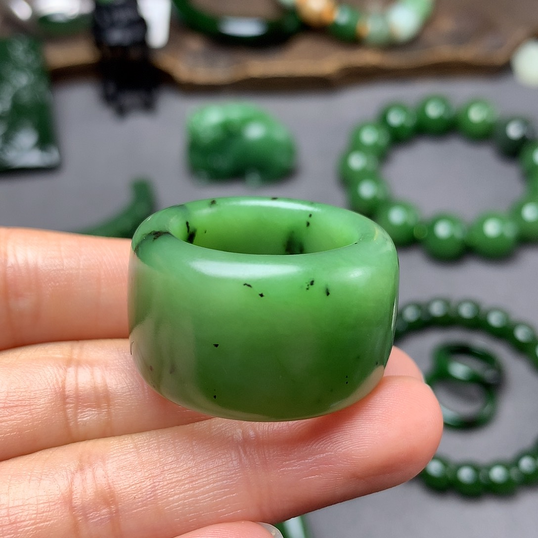 和田玉颈饰未镶嵌戒指21